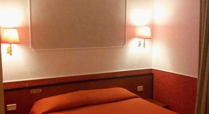Hotel Center 2 Rome 3*,