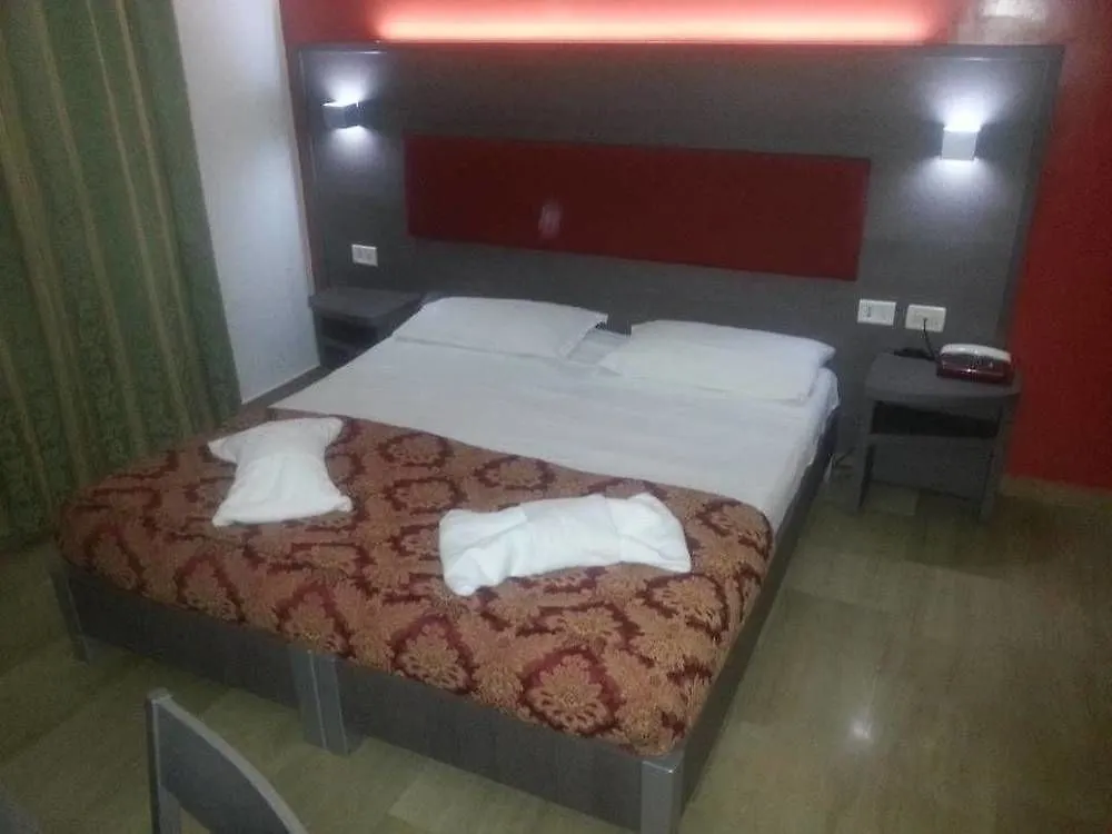 ***  Hotel Center 2 Rome Italy