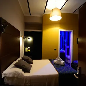 Felice Hotell