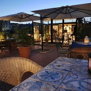 The Spanish Palace, Suites, Rooms, & Terraces Itália